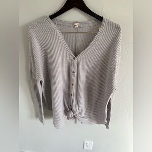Wishlist Gray Button-Down Blouse